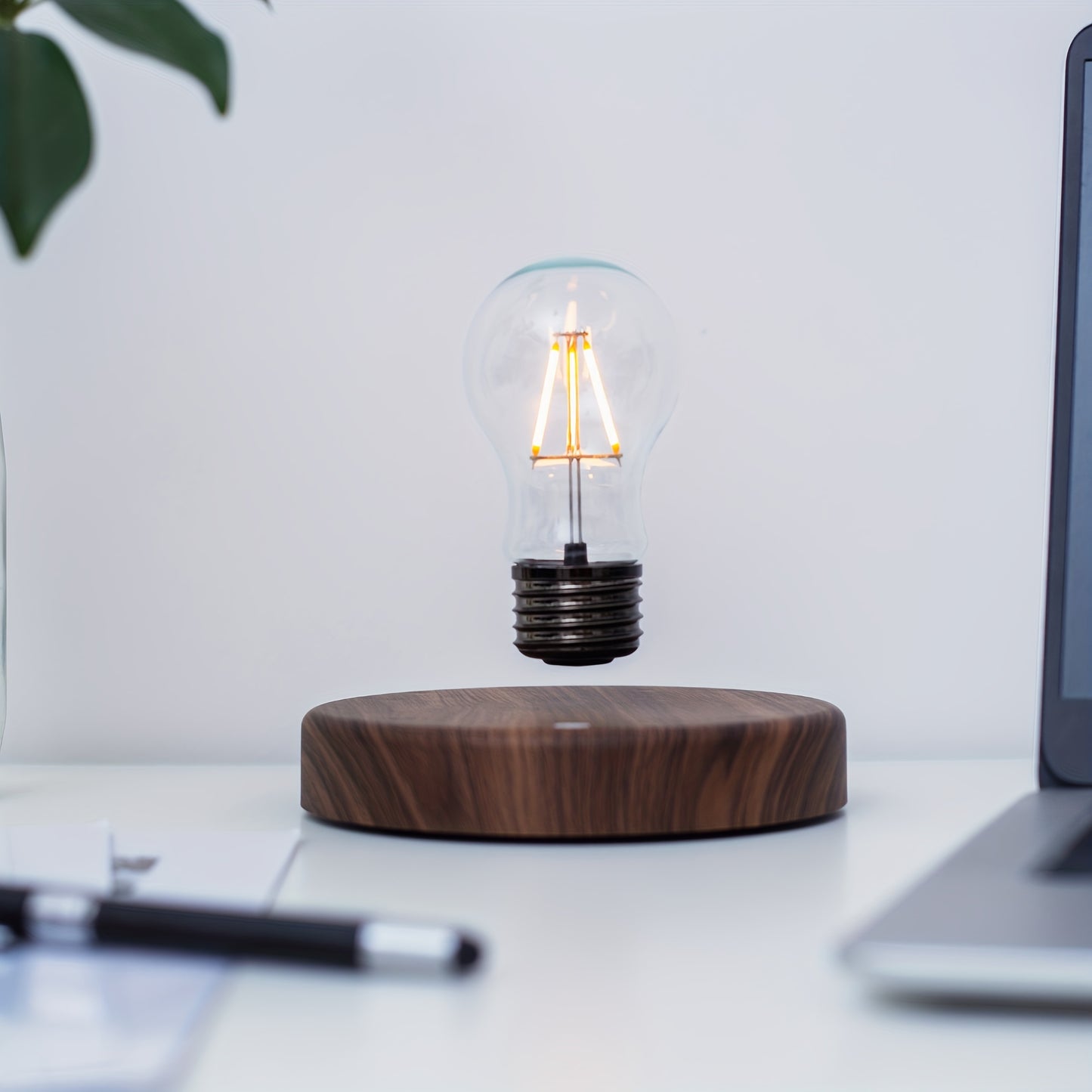 Floating Light Bulb for Living Room Magnetic Levitation Bulb Night Light In Bedroom Cozy Corner Floating Bulb for Thanksgiving Day Christmas Birthday Gift And Home Decor